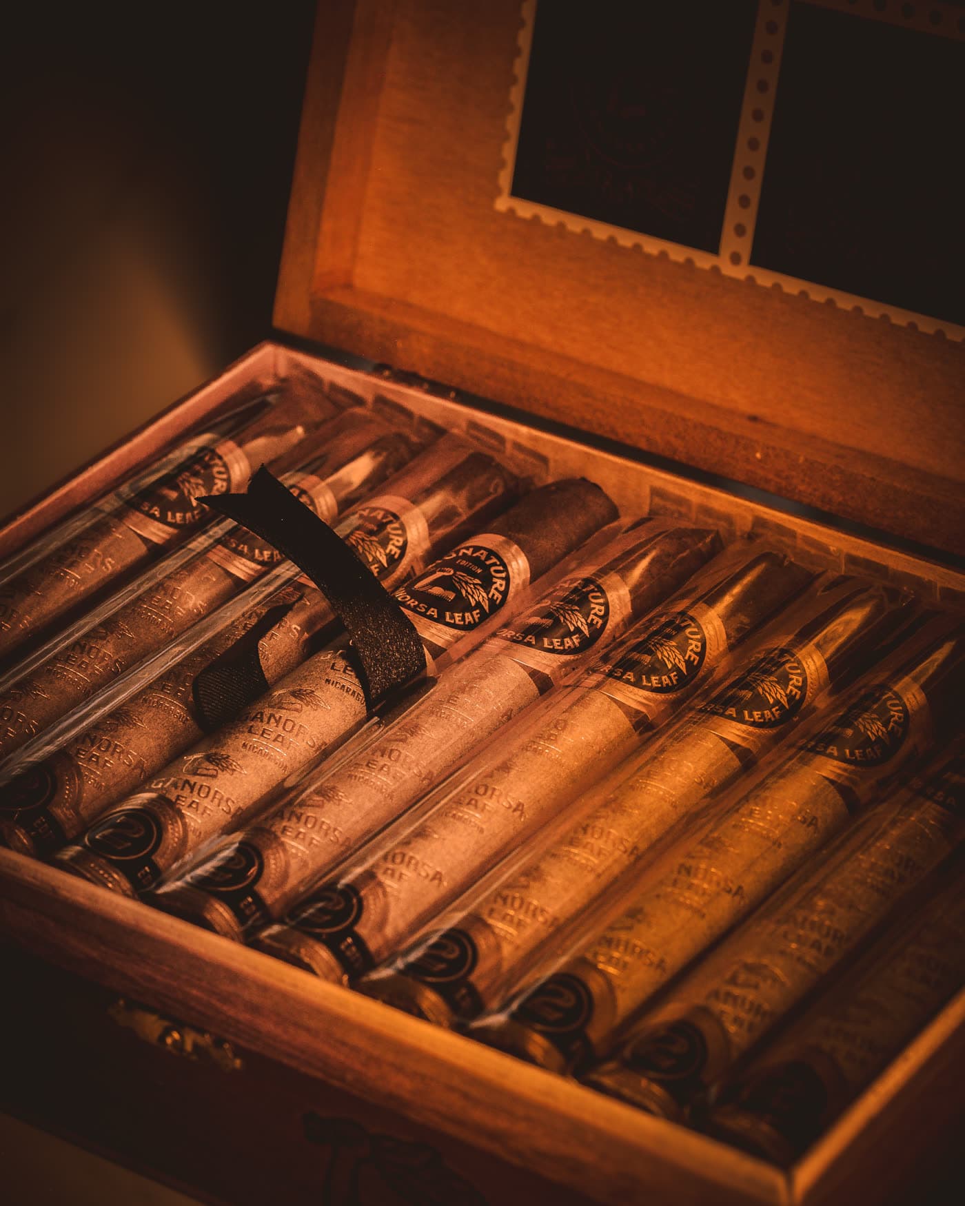 Cigars: Product and Atmosphere — image 1